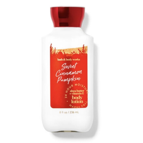 Парфумований лосьйон для тіла Bath And Body Works Sweet Cinnamon Pumpkin 236 мл 425грн.